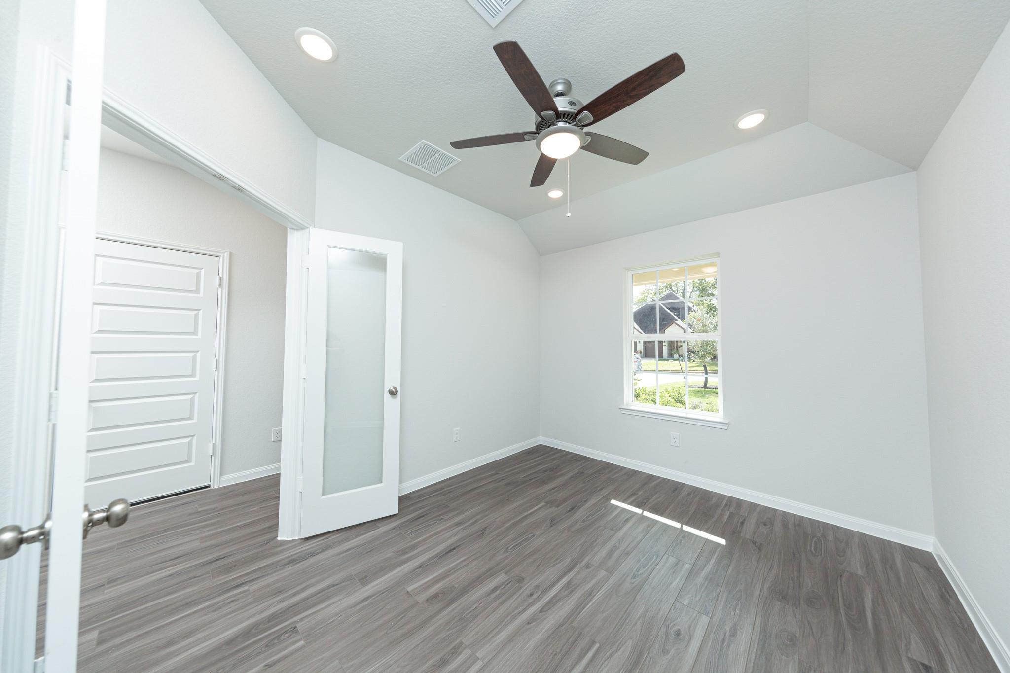 213 Lake Estates Drive