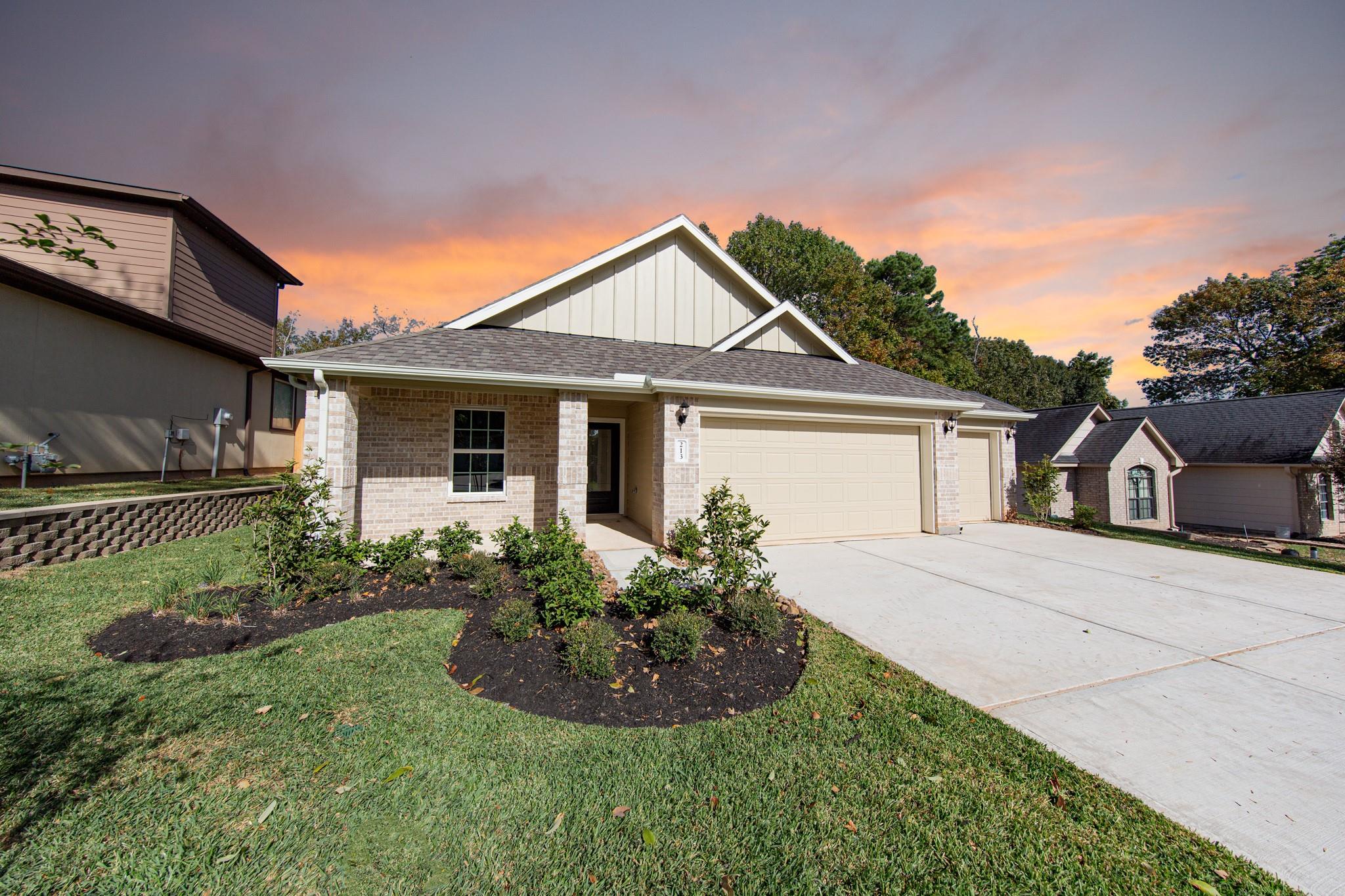 213 Lake Estates Drive