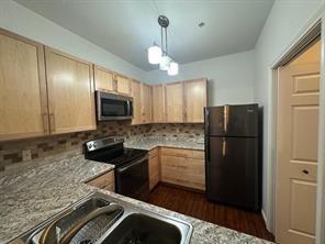 2803 Kings Crossing Drive 303