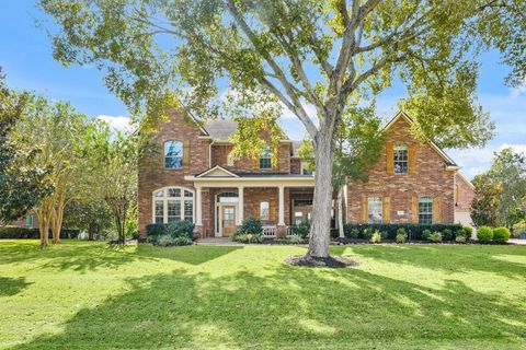 Photo of 4703 Oxbow Circle W, Fulshear, TX 77441 (MLS # 71938682)