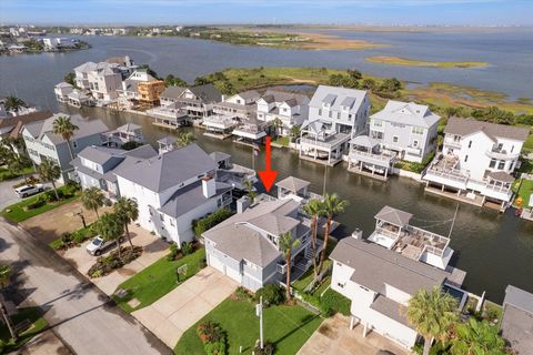 Photo of 3411 Petite Circle, Galveston, TX 77554 (MLS # 36851655)
