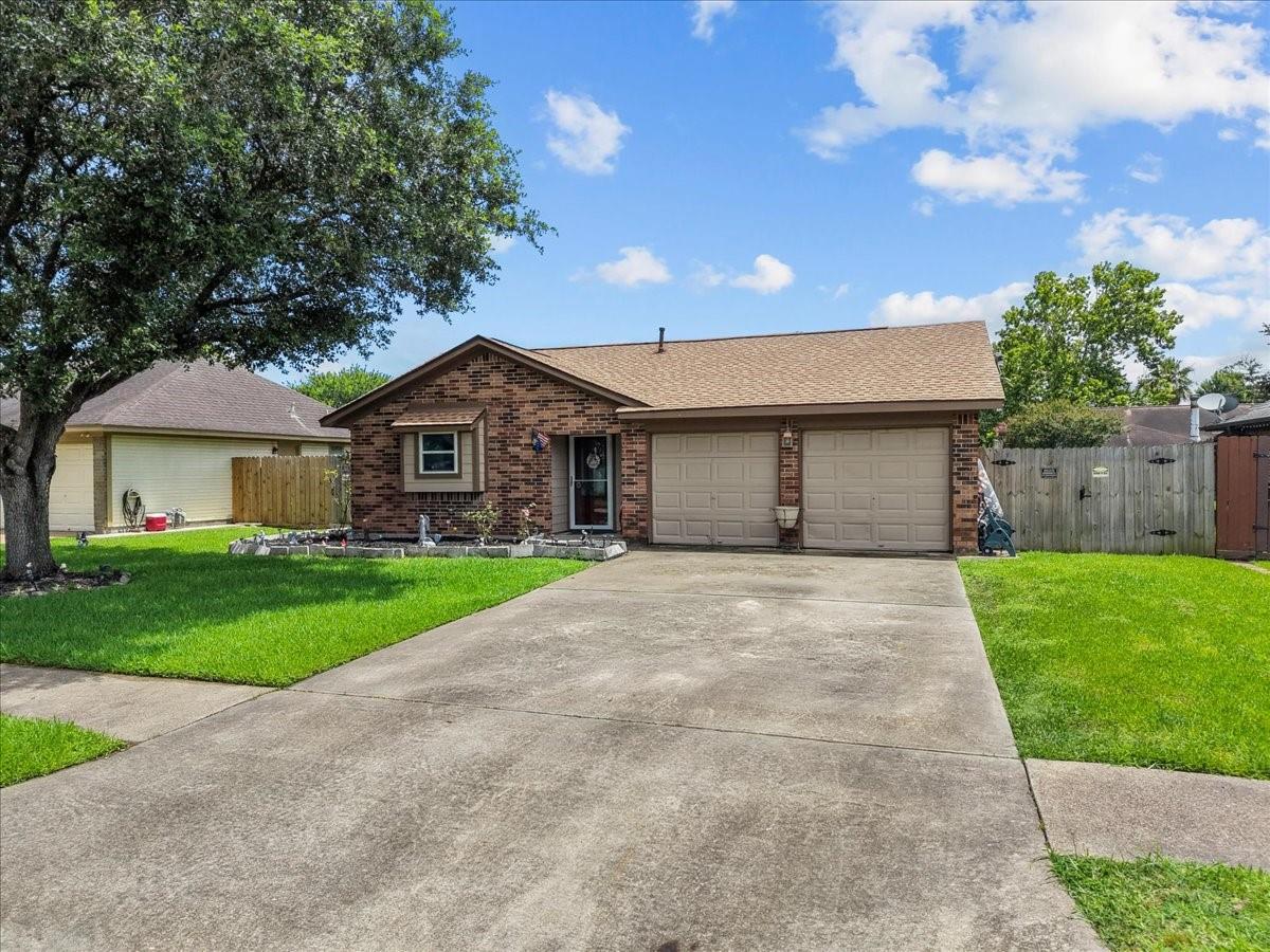 11734 Alamo Dr