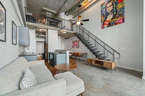 Photo of 2000 Bagby Street #5432, Houston, TX 77002 (MLS # 91500500)