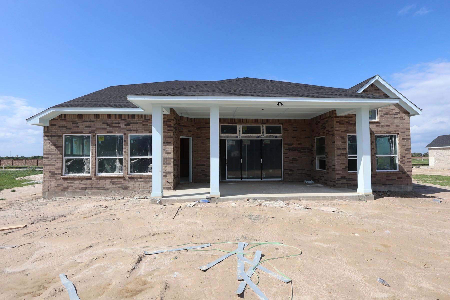 20515 Via Mimosa Drive