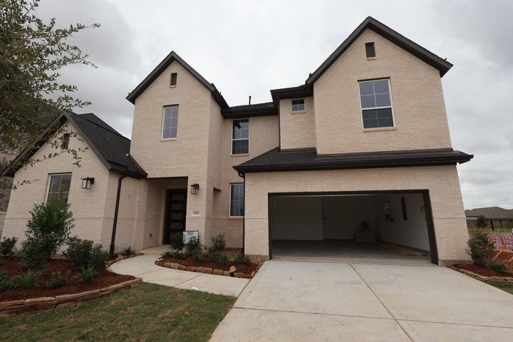 Photo 1 of 23 — 19619 Paseo Corso Lane, Cypress, TX 77433