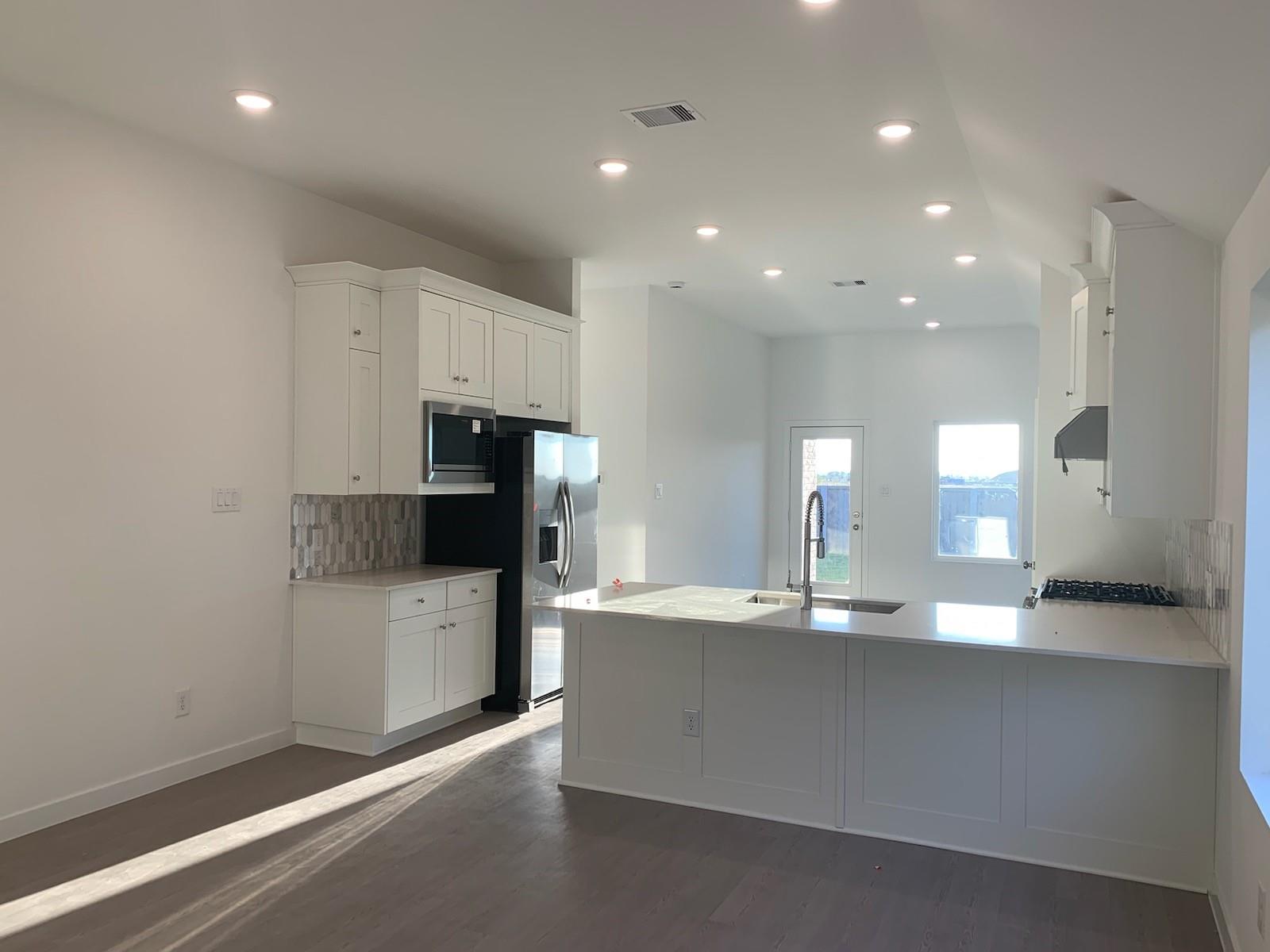 2723 Pueblo Falls Drive