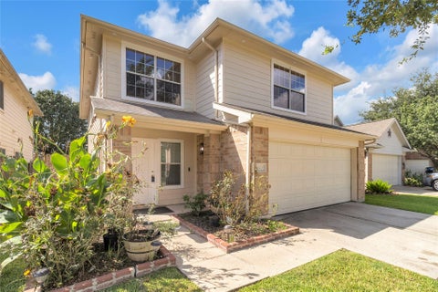 Photo of 11410 Sunburst Falls Drive, Humble, TX 77396 (MLS # 39367343)