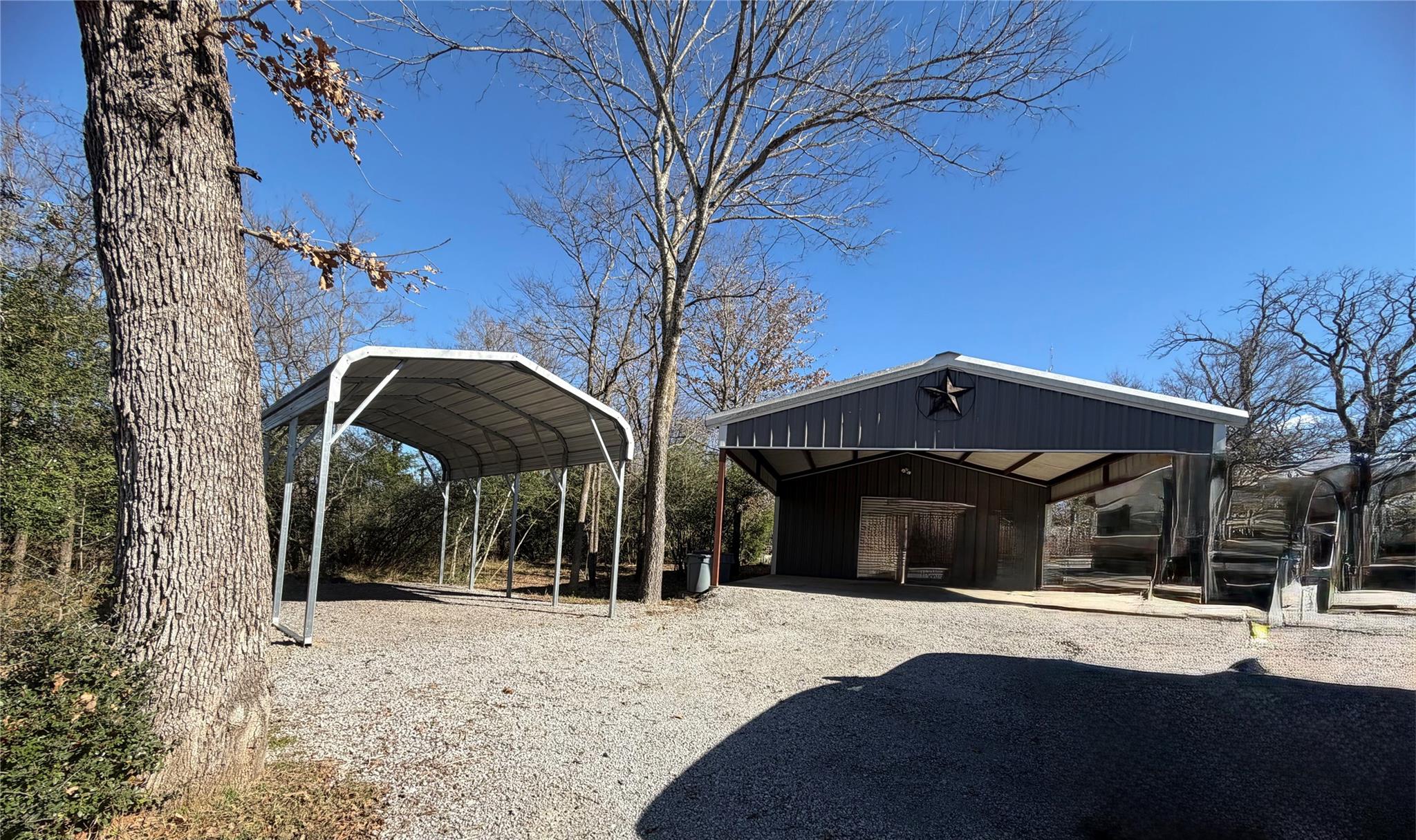 19519 County Road 377