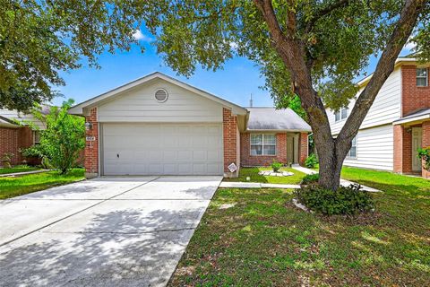 Photo of 8414 Dovecott Lane, Houston, TX 77083 (MLS # 15081127)