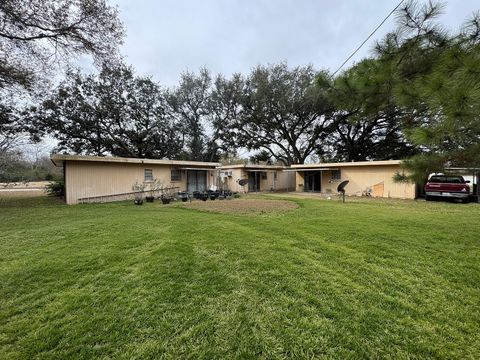 300 Echols Street Prairie View TX 77446