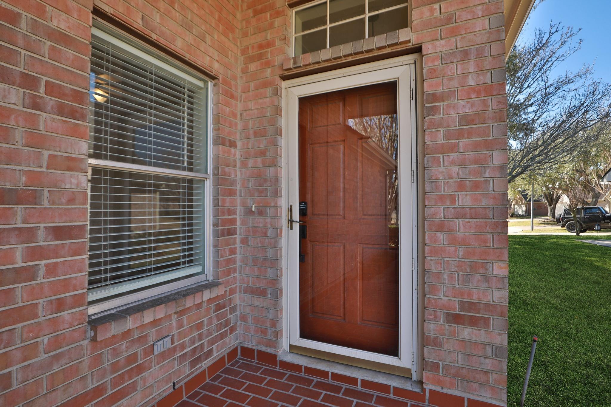 827 Apple Blossom Drive