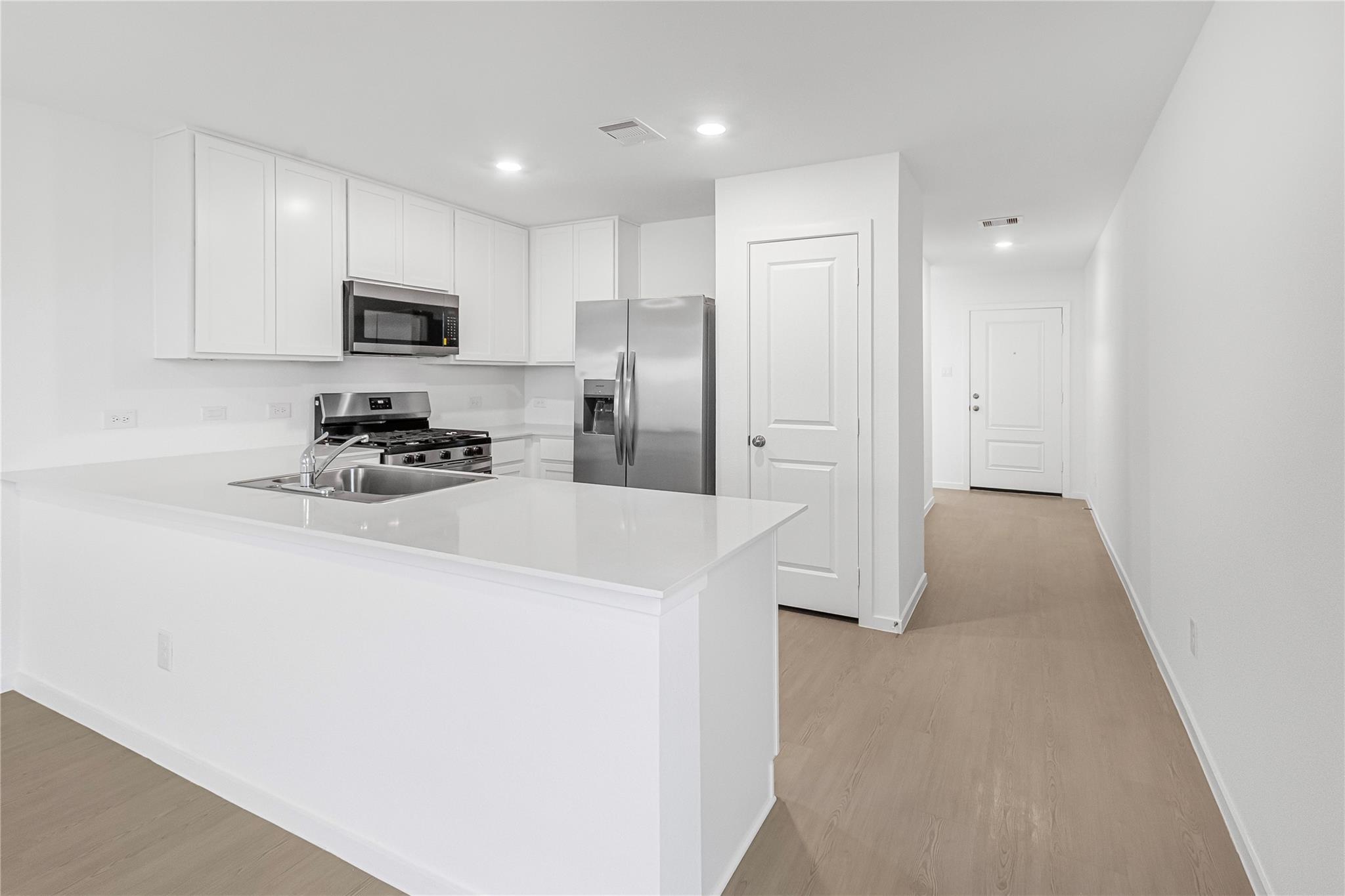 7610 Barcelona Springs