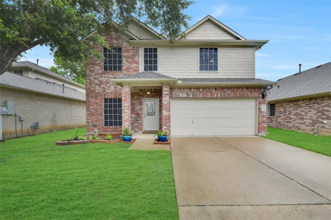 Photo of 1056 Cabot Cove Cv, Dickinson, TX 77539 (MLS # 22121011)
