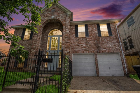 Photo of 5001 Jackson Street, Houston, TX 77004 (MLS # 59368089)