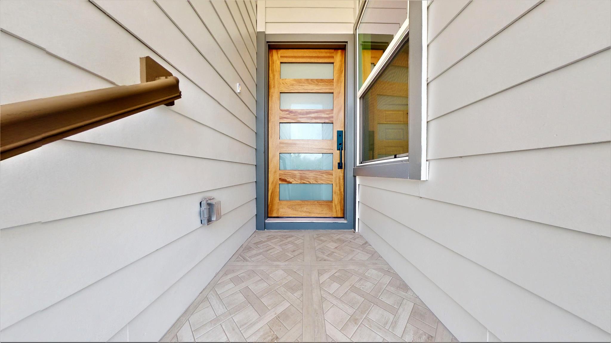 12224 Kirkgard