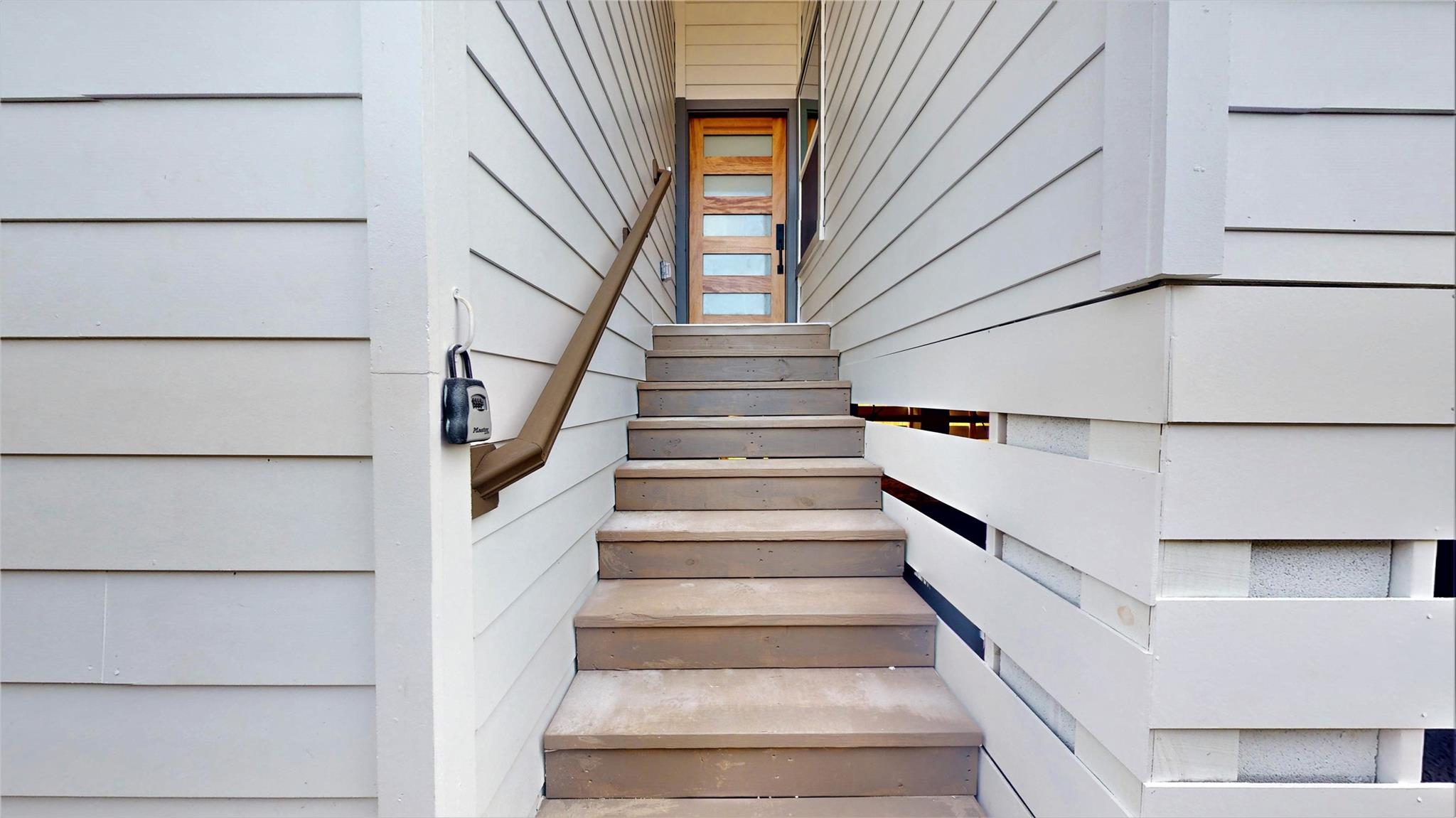 12224 Kirkgard