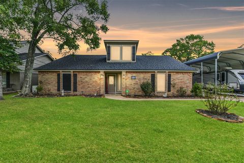 Photo of 21010 Lost Pine Trail, Crosby, TX 77532 (MLS # 97501347) Photo of 21010 Lost Pine Trail, Crosby, TX 77532 (MLS # 97501347)