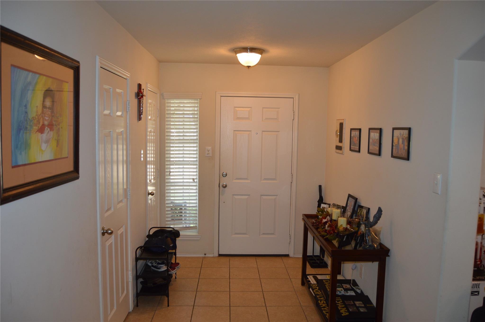1230 Crestmont Place Loop