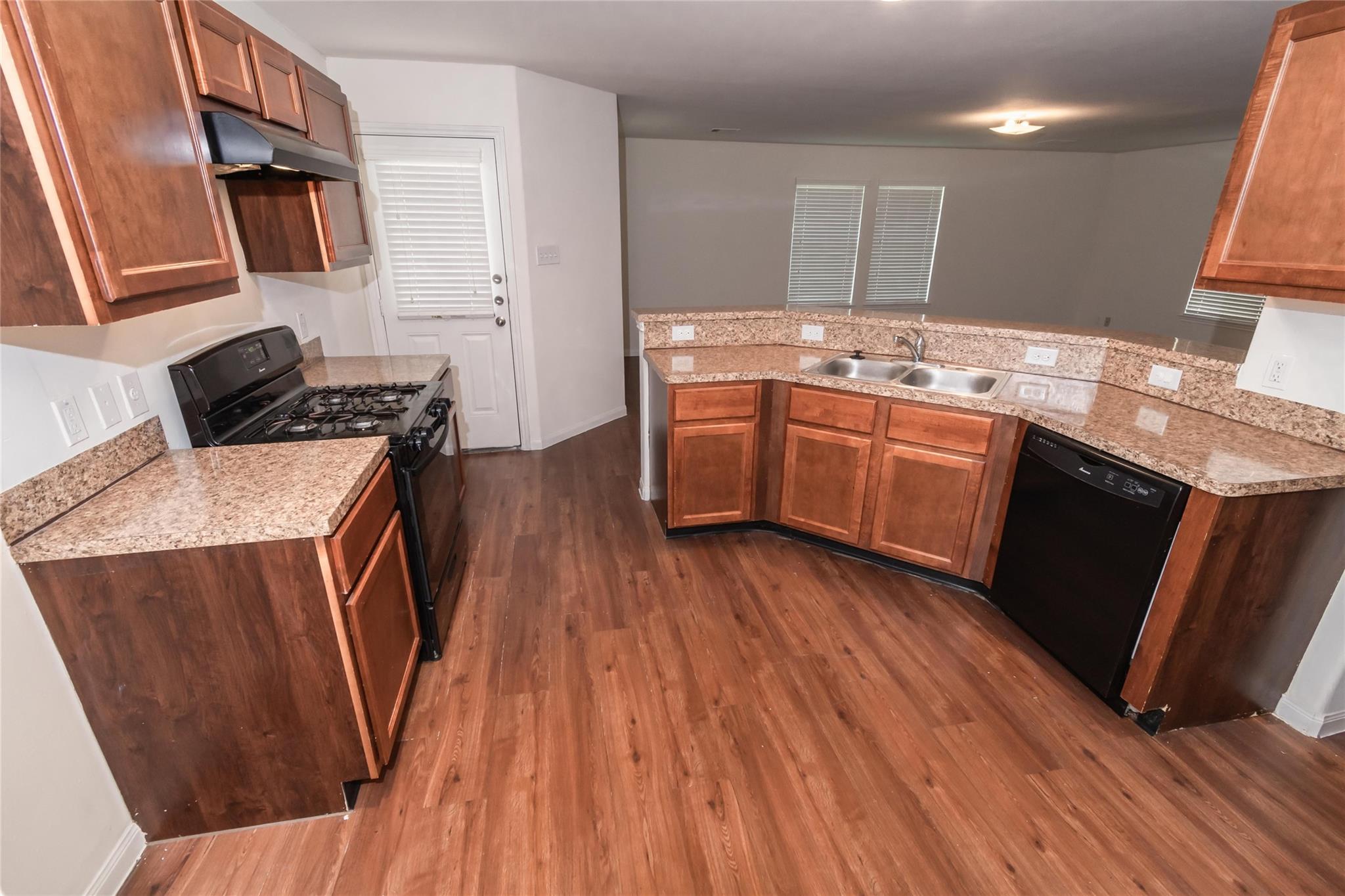 5815 Post Oak Manor Drive