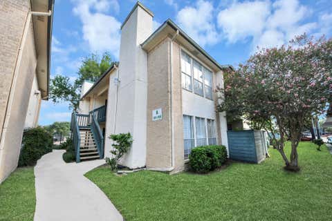 Photo of 250 El Dorado Boulevard #103, Houston, TX 77598 (MLS # 96882368)