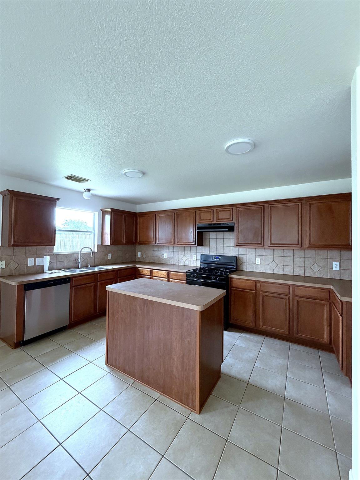 2007 Orchard Frost Drive