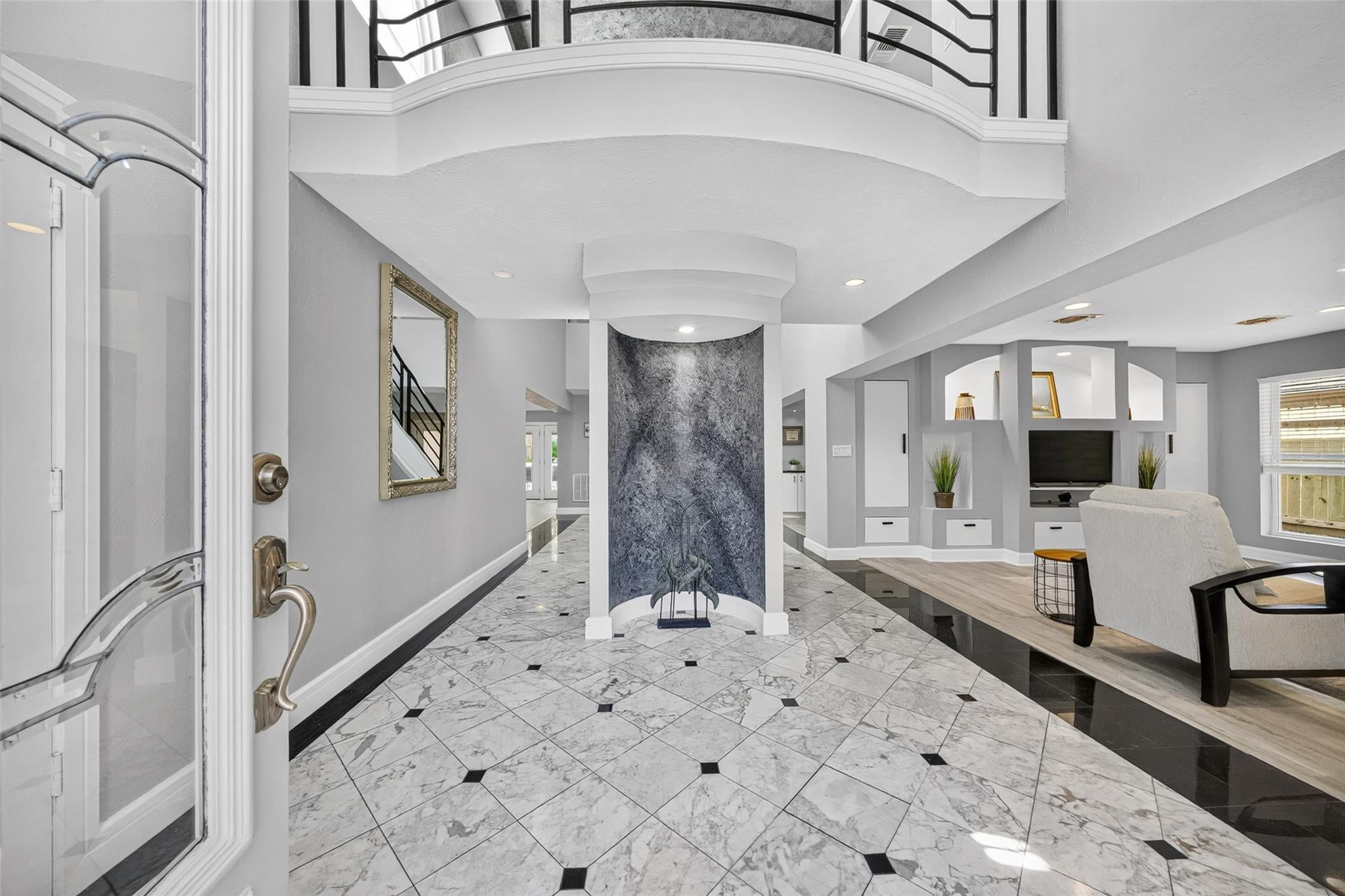 1003 Villa Court Drive