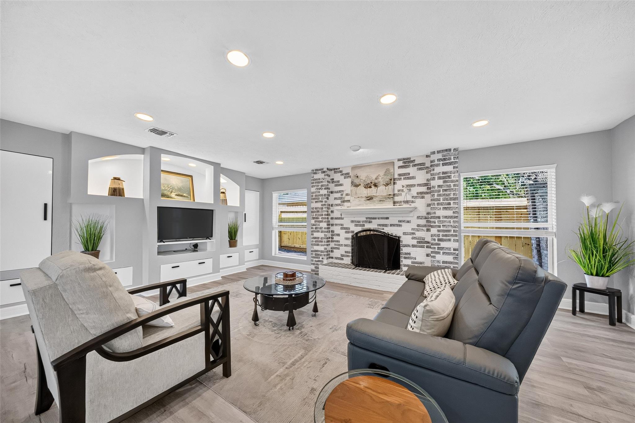 1003 Villa Court Drive