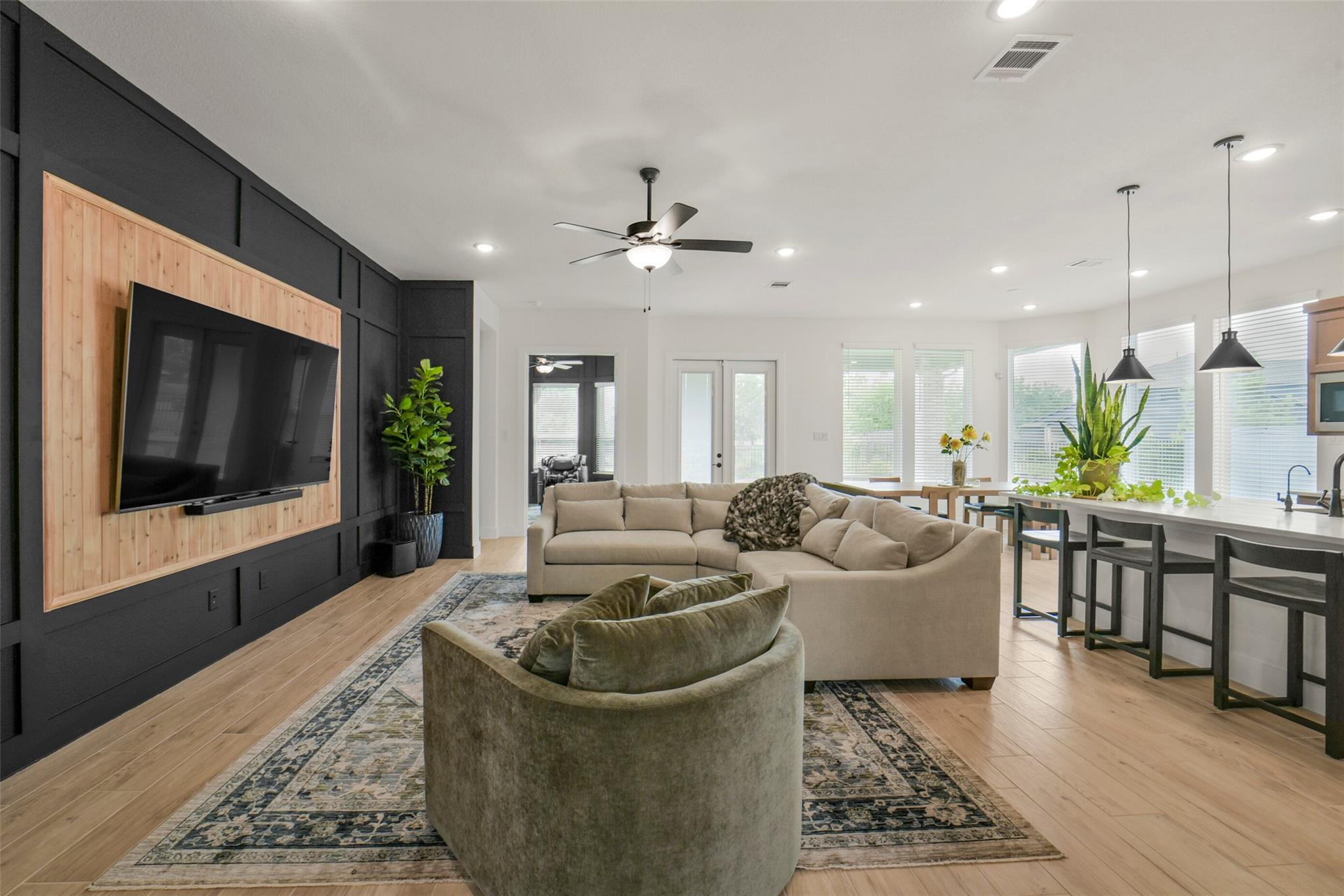32710 Fly Fish Way