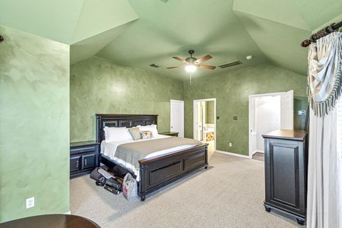 Tiny photo for 12015 Quiet Water Court, Houston, TX 77065 (MLS # 46417021)