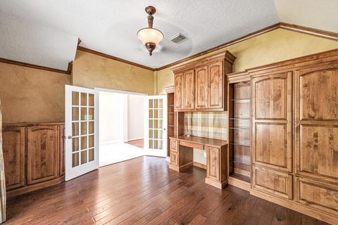 Tiny photo for 12015 Quiet Water Court, Houston, TX 77065 (MLS # 46417021)
