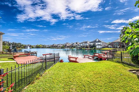 Tiny photo for 12015 Quiet Water Court, Houston, TX 77065 (MLS # 46417021)
