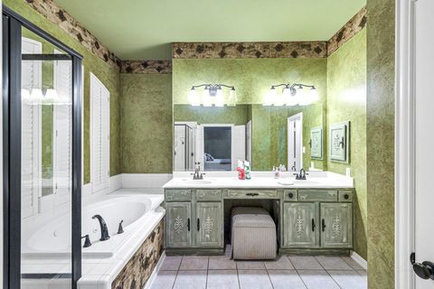 Tiny photo for 12015 Quiet Water Court, Houston, TX 77065 (MLS # 46417021)