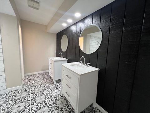 Photo of 223 Wedgewood Street, Lake Jackson, TX 77566 (MLS # 28458202) Photo of 223 Wedgewood Street, Lake Jackson, TX 77566 (MLS # 28458202)