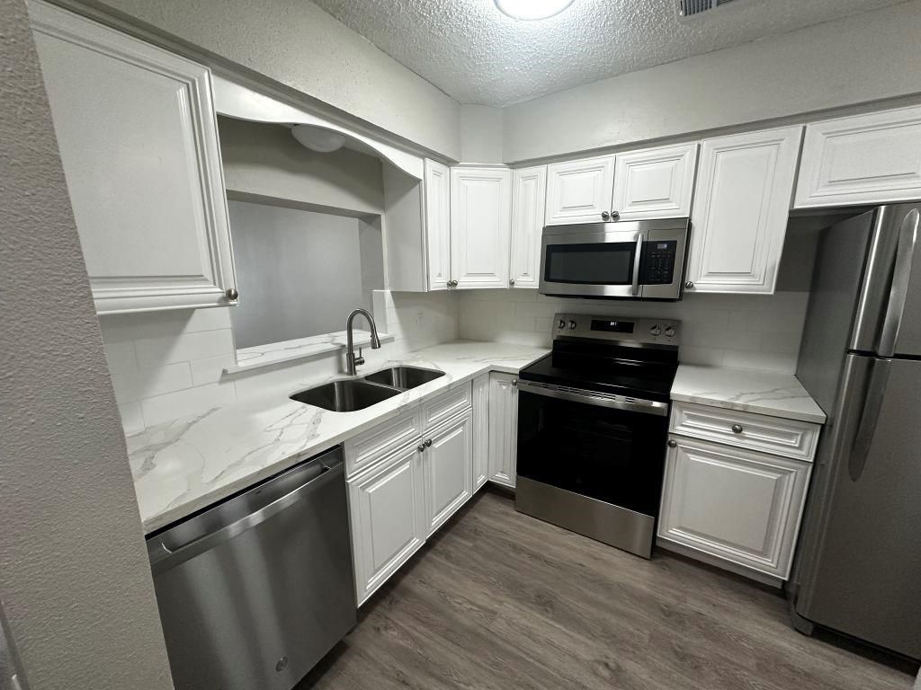 Photo of 2120 Greenbriar Colony Drive, Houston, TX 77032 (MLS # 54304071)