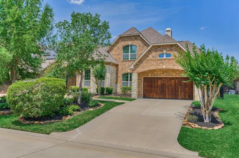 Photo of 6 Devon Dale Drive, Tomball, TX 77375 (MLS # 23314660)