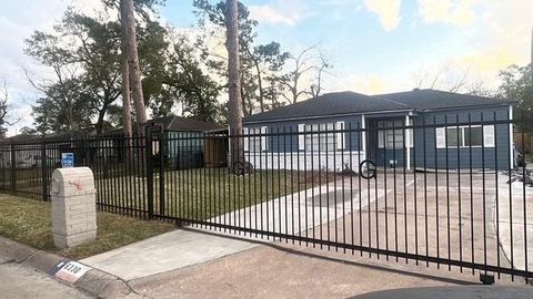 Photo of 6330 Cobalt Street, Houston, TX 77016 (MLS # 97148716)