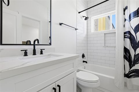 Tiny photo for 107 W Whitney Street #C, Houston, TX 77018 (MLS # 37487336)