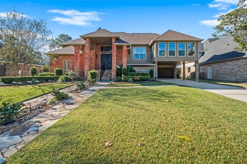 Photo of 8314 Atascocita Lake Way, Humble, TX 77346 (MLS # 8493974)