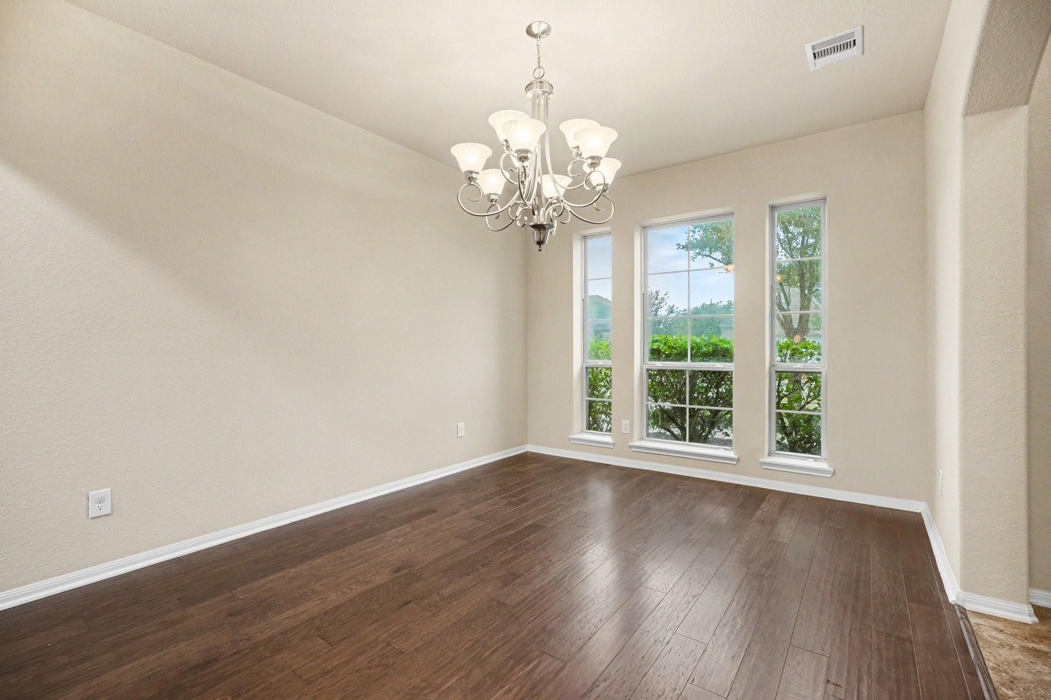 3131 Chuska Mountain Lane