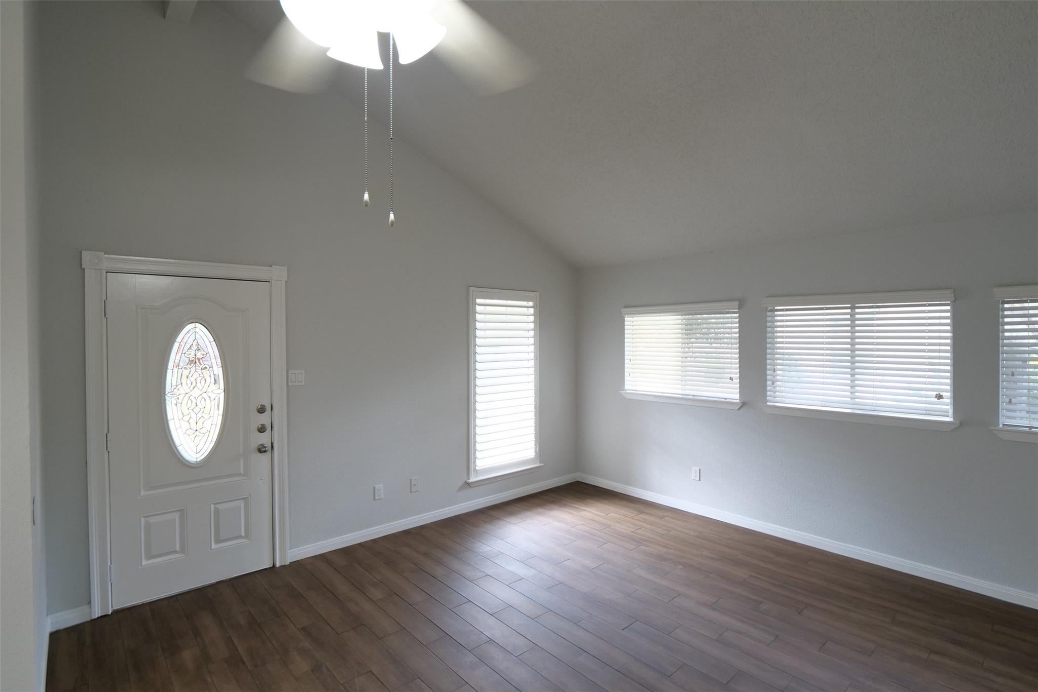 20218 Beechview Lane