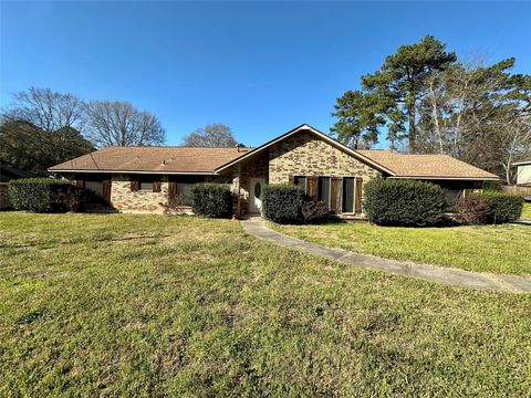 Homes For Sale - 206 Verna Street<br/> Jasper, TX 75951