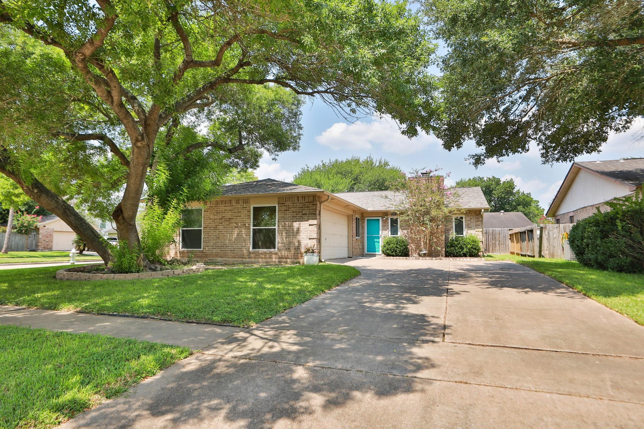 2703 Quarry Hill Road