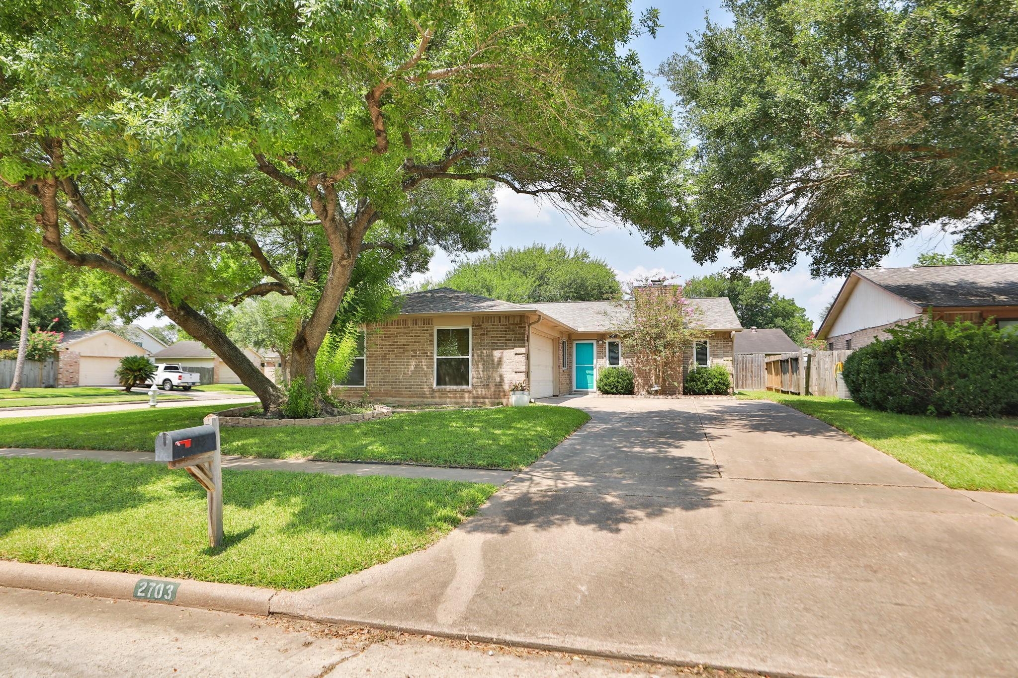 2703 Quarry Hill Road