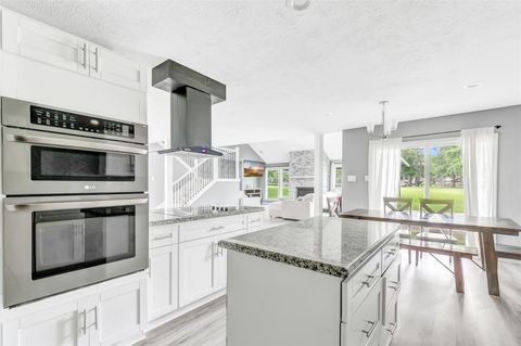 Photo of 1746 Cloister Drive #33, Crosby, TX 77532 (MLS # 84444509)