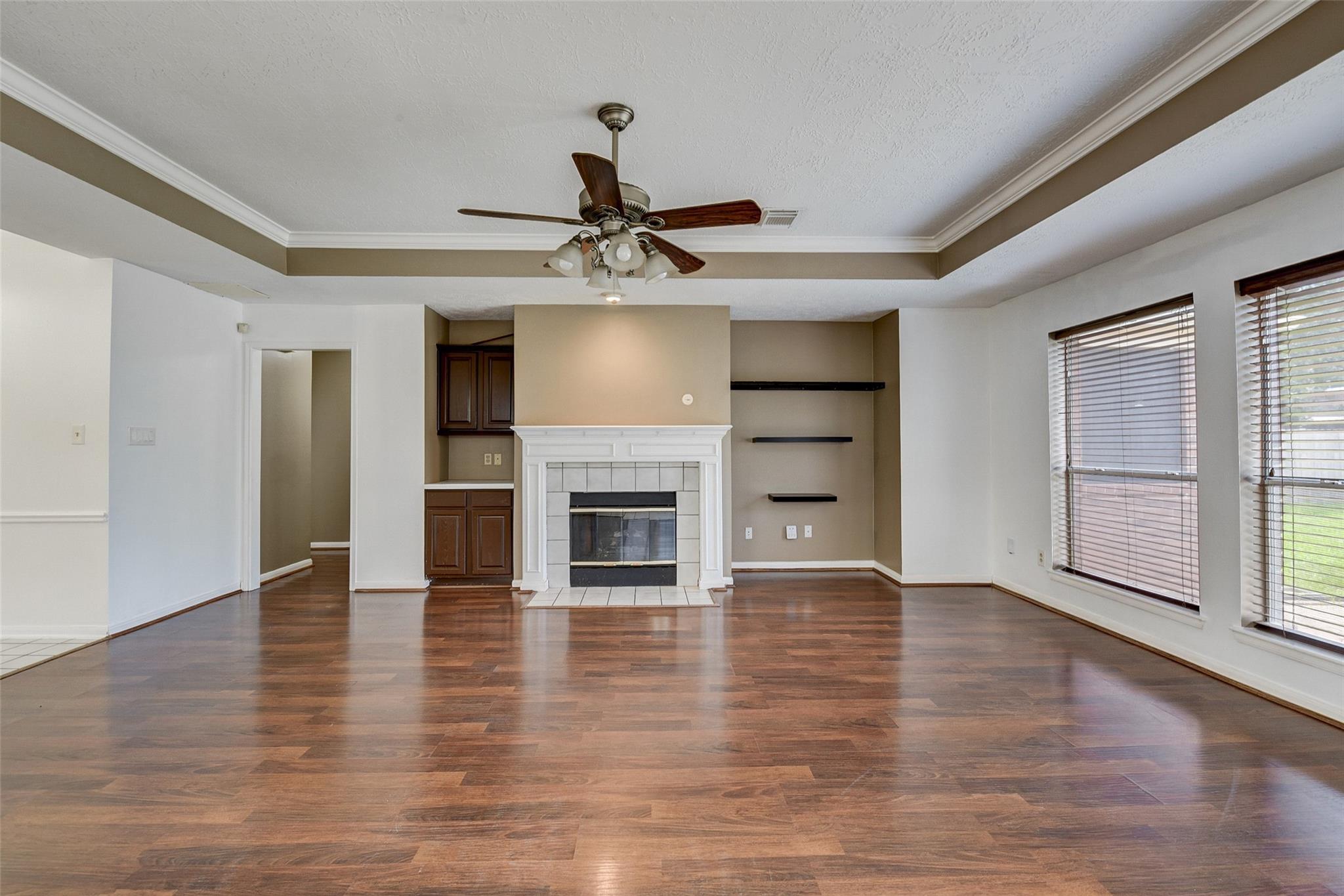 6123 Old Farmhouse Lane