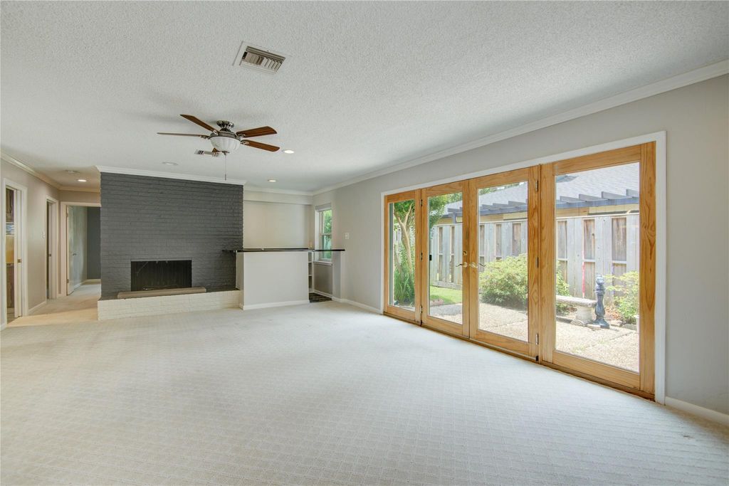 Photo of 45 Champions Colony E, Houston, TX 77069 (MLS # 2884451)