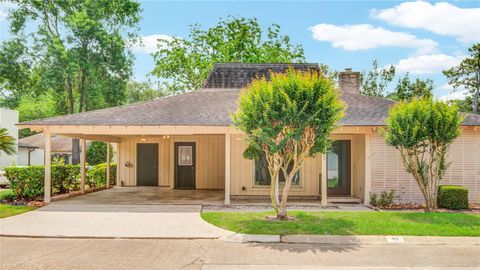 Photo of 45 Champions Colony E, Houston, TX 77069 (MLS # 2884451)