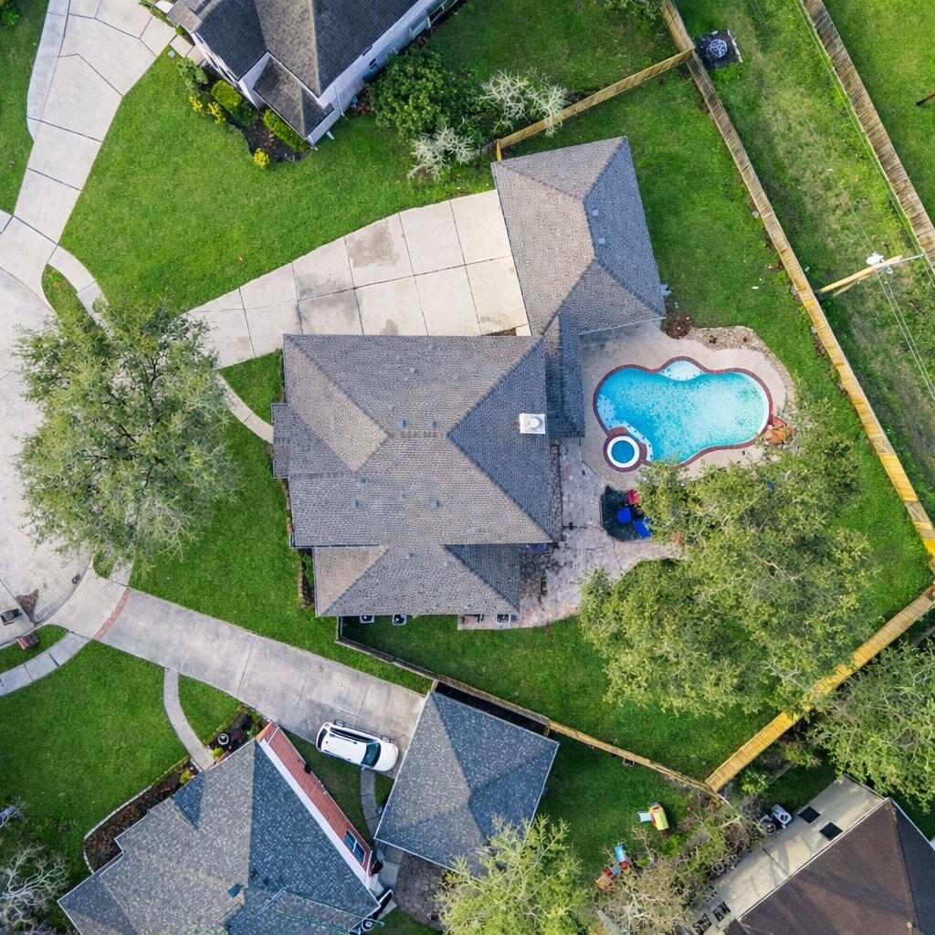 1120 Hidden Oaks Street