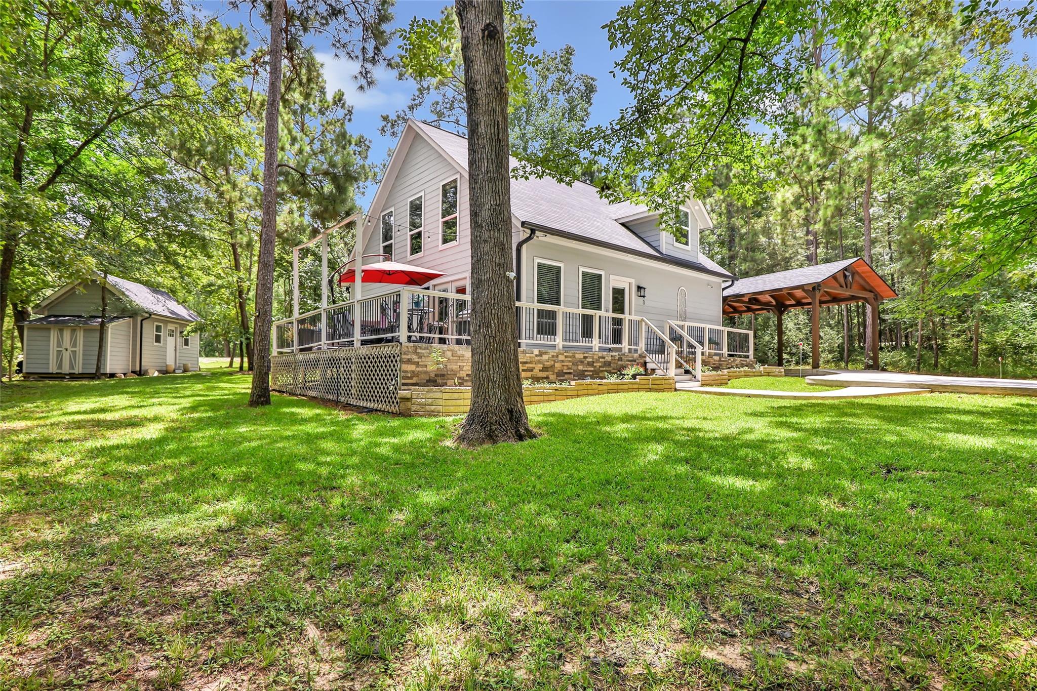 561 N Royale Greens Drive