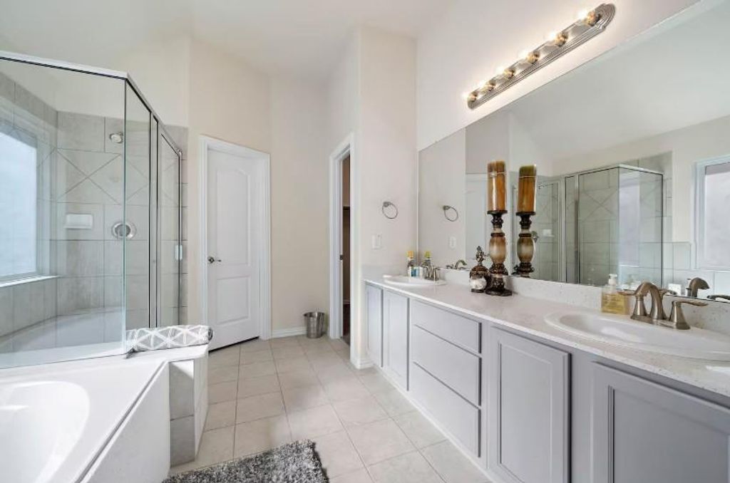 Photo of 21342 Somerset Shores Crossing, Kingwood, TX 77339 (MLS # 25800251)